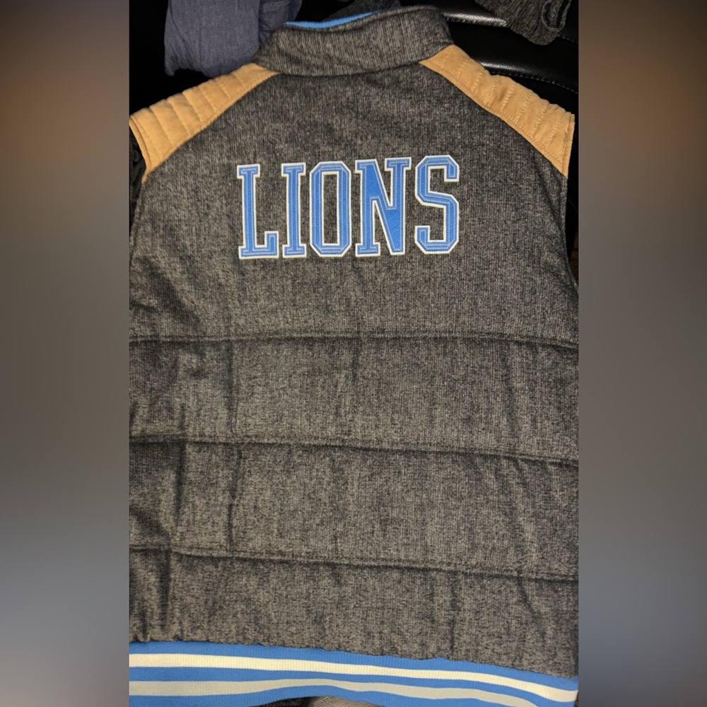 Nationals Detroit Lion Reversible Vest